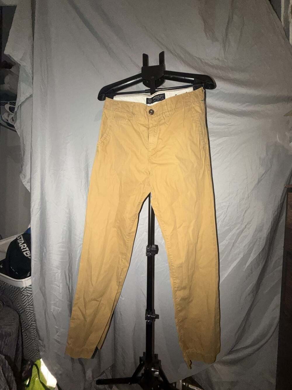 American Eagle Original Straight Chino Size 31x32 Tan Brown